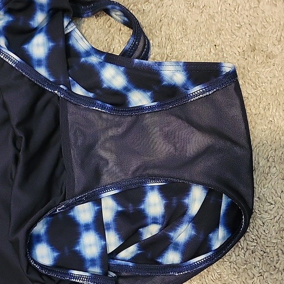 NIP TUCK ONE PIECE BATHING SUIT....SZ 12 - Picture 10 of 13